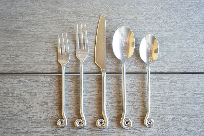 Pottery Barn Fiddlehead Glossy Stainless Steel Flatware PBN17 S/ Set 20 Rare gallery