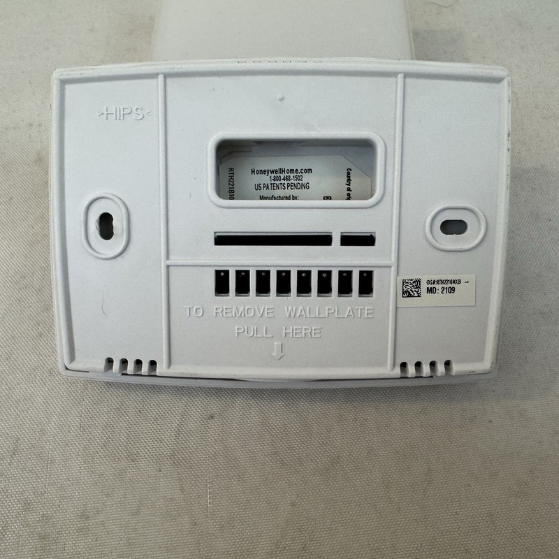 Honeywell 1-Week Programmable Thermostat RTH22181039 Digital Display Fast Ship gallery