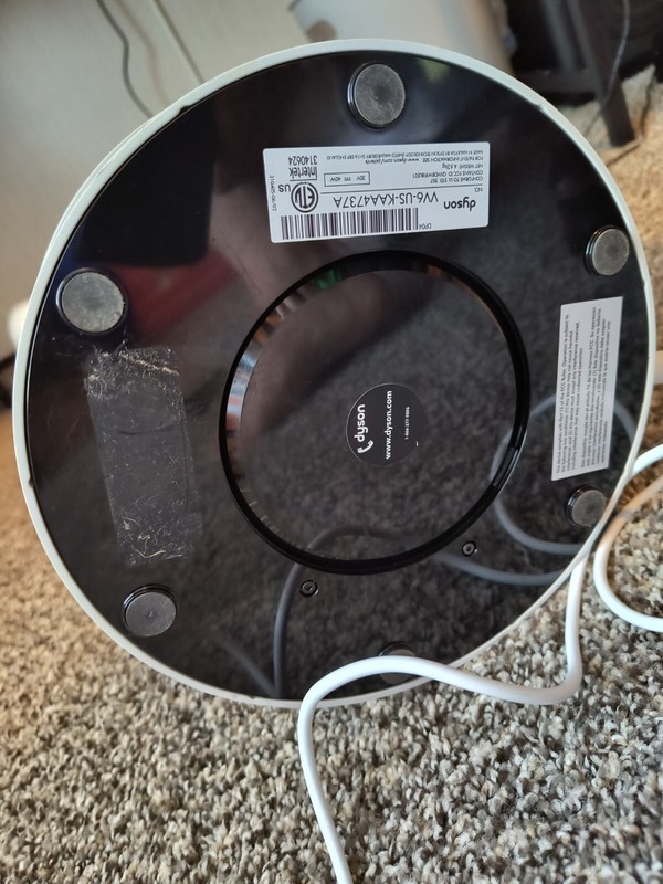 Dyson DP04 Pure Cool Purifying Connected Fan gallery