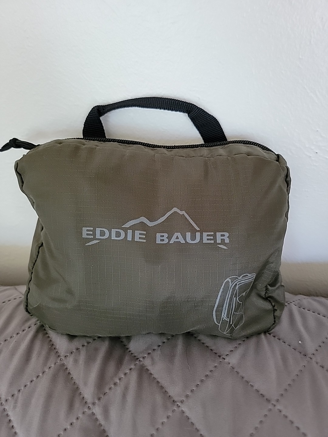 Eddie Bauer Packable Lightweight Backpack/Shoulder Bag Stowaway Excellent