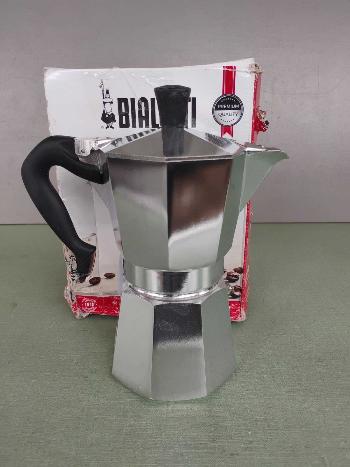 Moka Express Export Espresso Maker 6-Cup 270ml 9.1oz Silver Damaged Box gallery