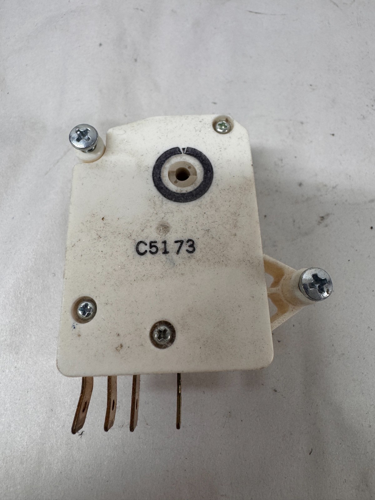 Amana Refrigerator Defrost Timer Part # 241809402 TMDJX30NE9 gallery
