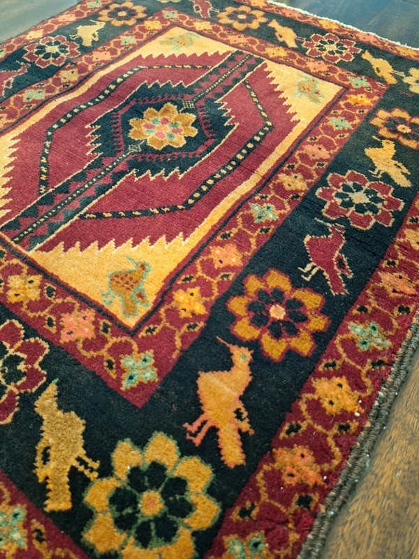 Hand Knotted Woolen Rug gallery