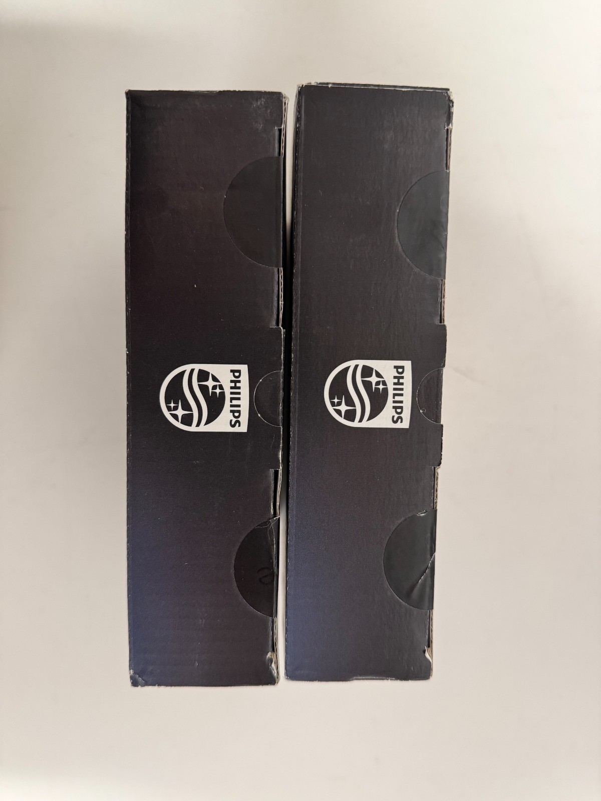 2 PACK- NEW - Philips Hue 16 ft Outdoor Low Voltage Cable Extension 1742430VN gallery
