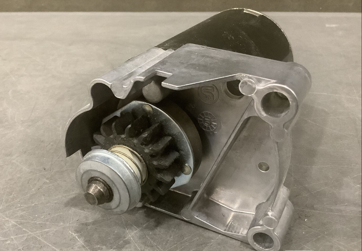 NEW Genuine OEM Briggs & Stratton 498148 Starter Motor Replaces 495100, 399928 gallery