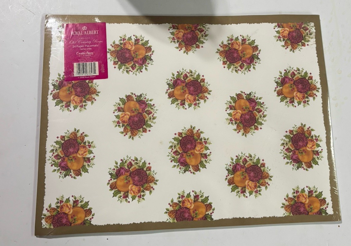 Royal Albert Old Country Roses Christmas Paper Placemats 24 Count Rare gallery