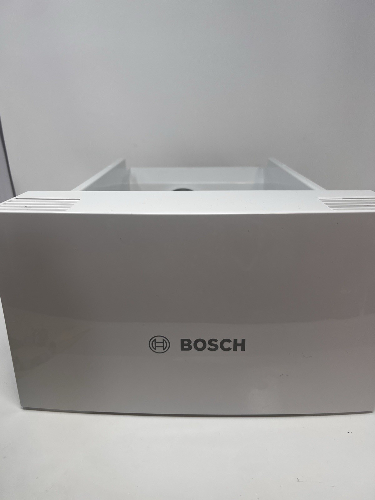 Bosch Refrigerator Ice Maker Part Side By Side B22CS5OSNS Part 60613-238 Freezer gallery