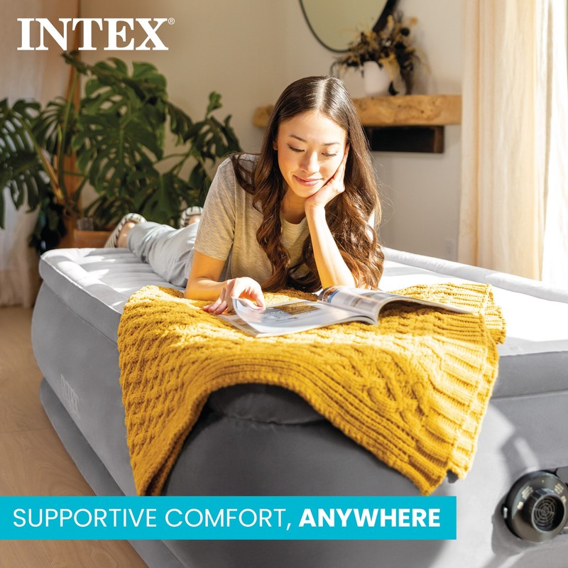 Intex 18-inch Inflatable Elevated Premium Airbed w/ Built-In Pump, King (Used) gallery