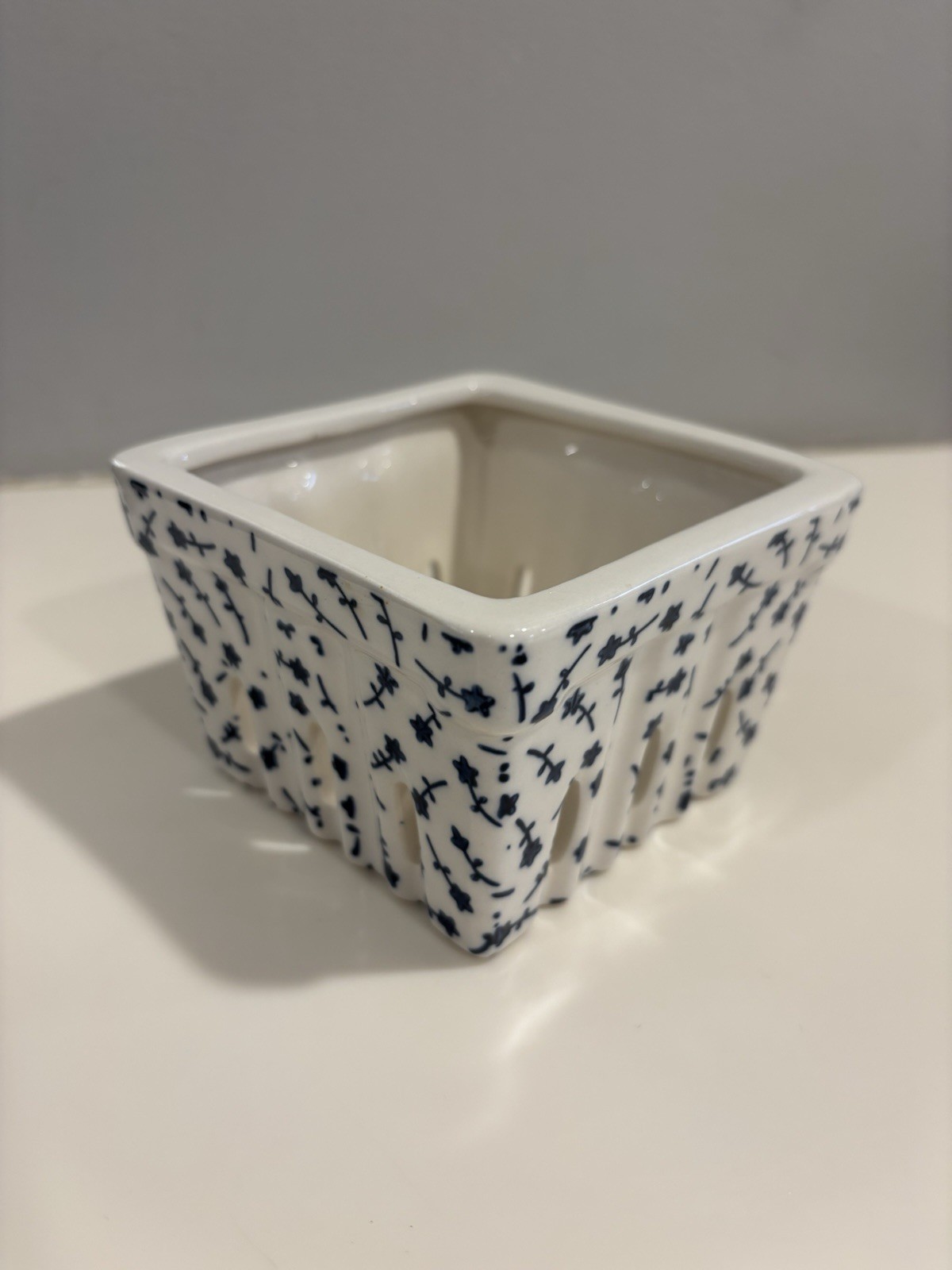 Ceramic Berry Basket White Blue Floral Motif 4x4” Cottagecore Creative Co Op gallery