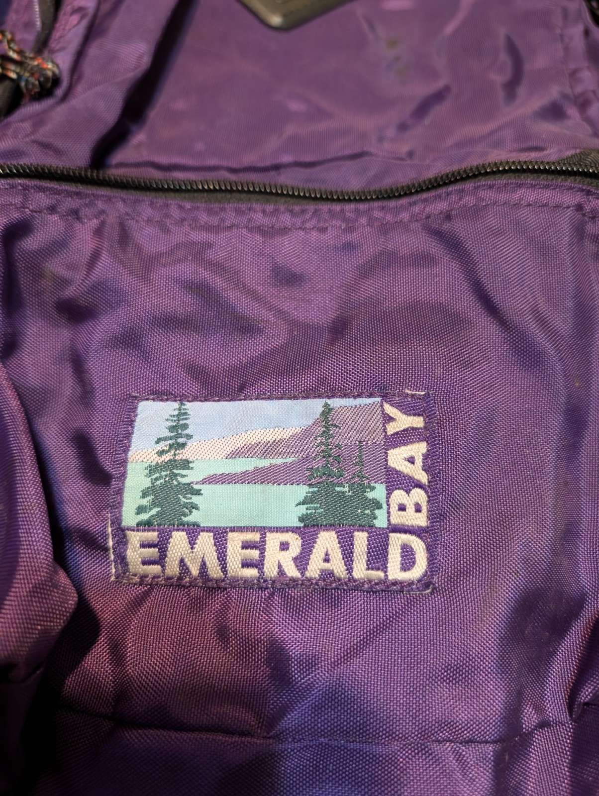 Emerald Bay Hiking Backpack With Removable Metal Braces  2
