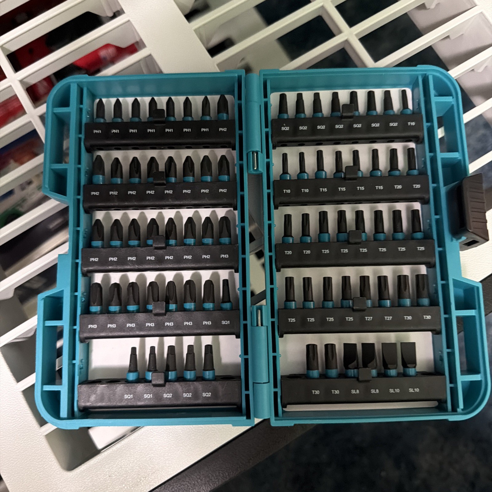 Makita 75 Impact Bit Set 1/4 In gallery