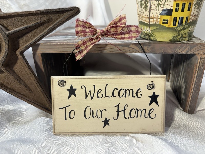 Primitive Style 3 pc. Iron Star, Painted Bucket, Welcome Sign gallery