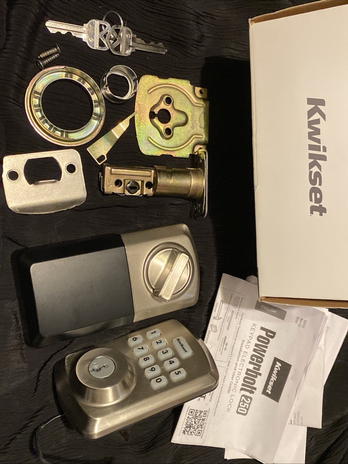 Kwikset Powerbolt 250 10-Button Keypad Transitional Electronic Keyless entry gallery