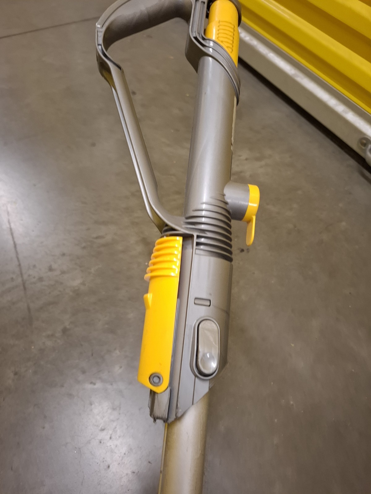 Dyson DC07 Wand Handle Hose Extension Tube Yellow Original OEM Replacement Part gallery
