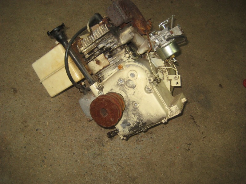Tecumseh 5 hp Horizontal Shaft Engine W/Electric Start a Vintage Snowblower gallery
