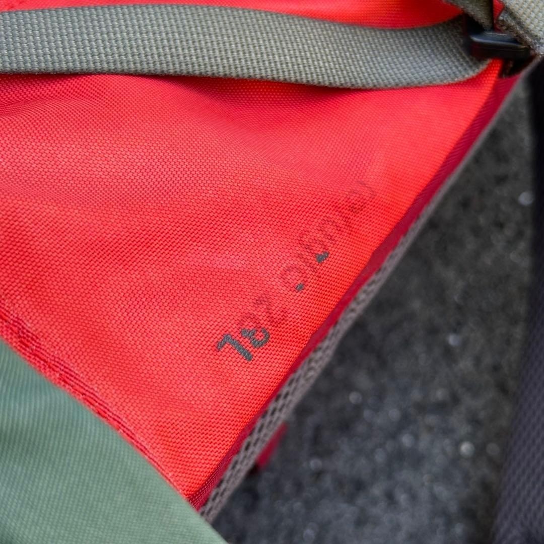 Patagonia Refugio 28L Backpack Red Gray Y2K Used 5