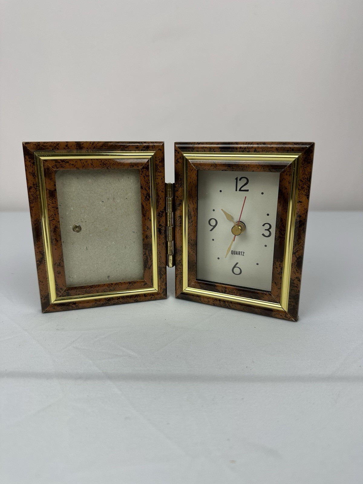 High Class Clock Photo Frame 4.5” foldable 1 AA battery not included Brown gallery