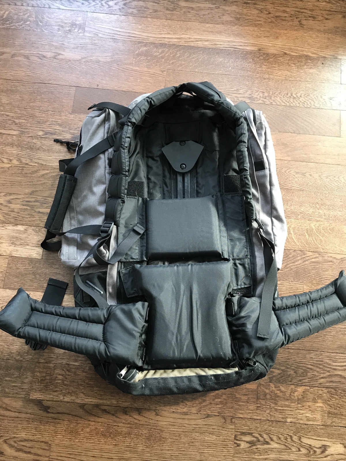 Vintage REI Hiking Backpack Large Pack  5