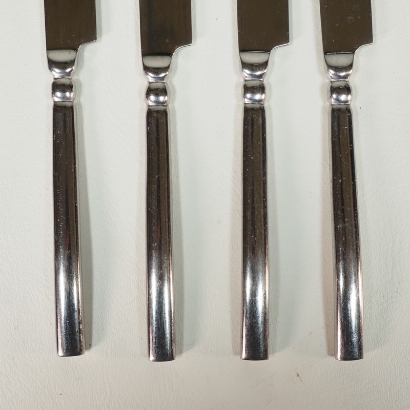 International Stainless Radial Pattern Discontinued 9 Pieces Fork Spoon Knife gallery
