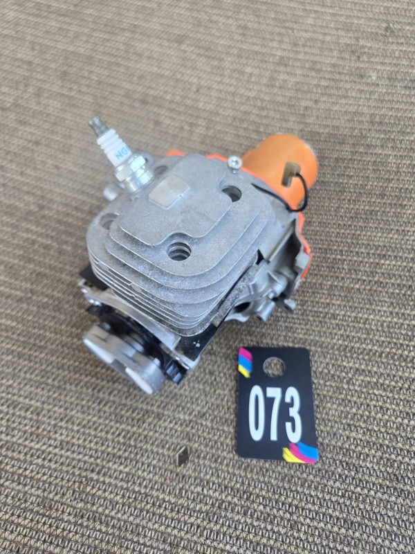 Echo SRM-3020T Engine Assembly " Read Description" / Bin O/P gallery