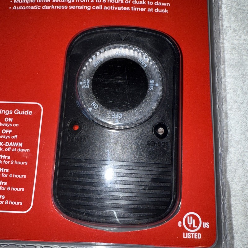 Merry Brite Outdoor Mechanical Timer 2-8 hours or Dusk - Dawn, Single Outlet gallery