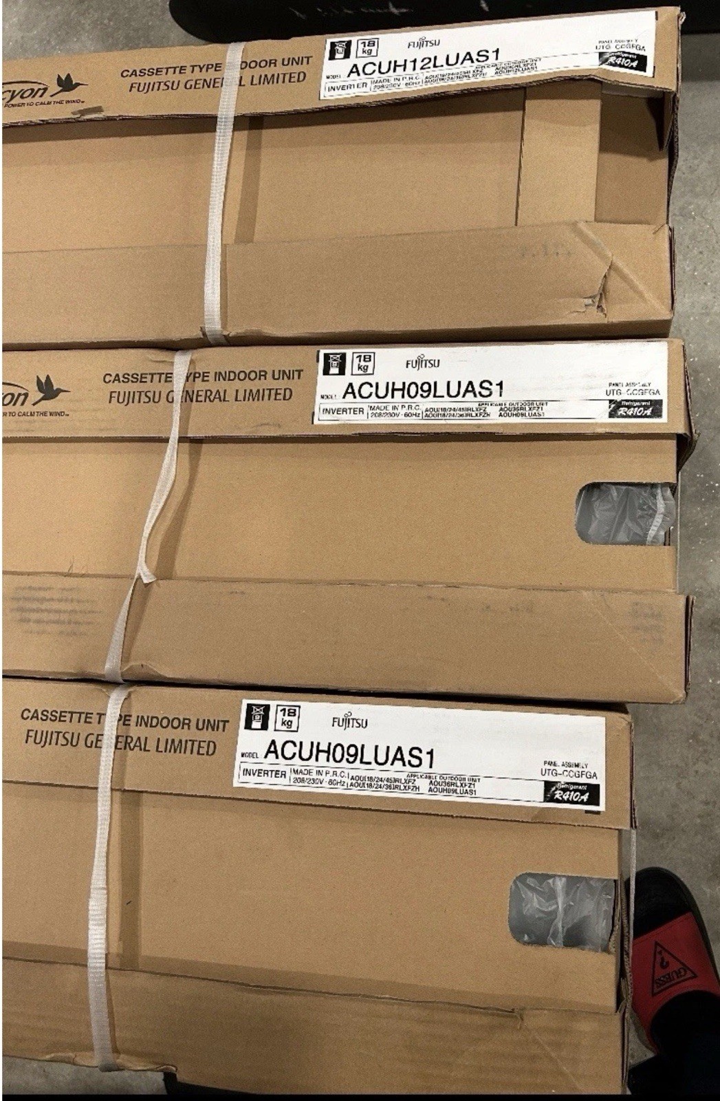 Fujitsu AUU12RLF Ceiling Cassette Unit R410 230V gallery
