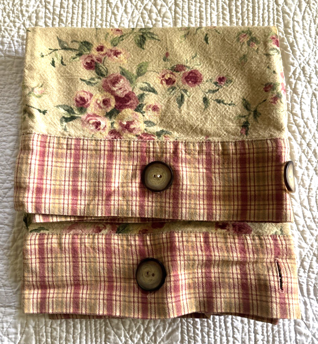 2 Cottage Chic Linen Pillow Shams (Standard sz) Floral; Tp Saddle Blanket & Co. gallery