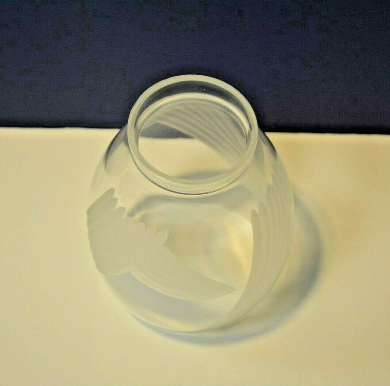 Quorum 2.25" Fitter Crystal Cut Wingtip Clear & Frosted Fan Glass Shade NEW 2686 gallery