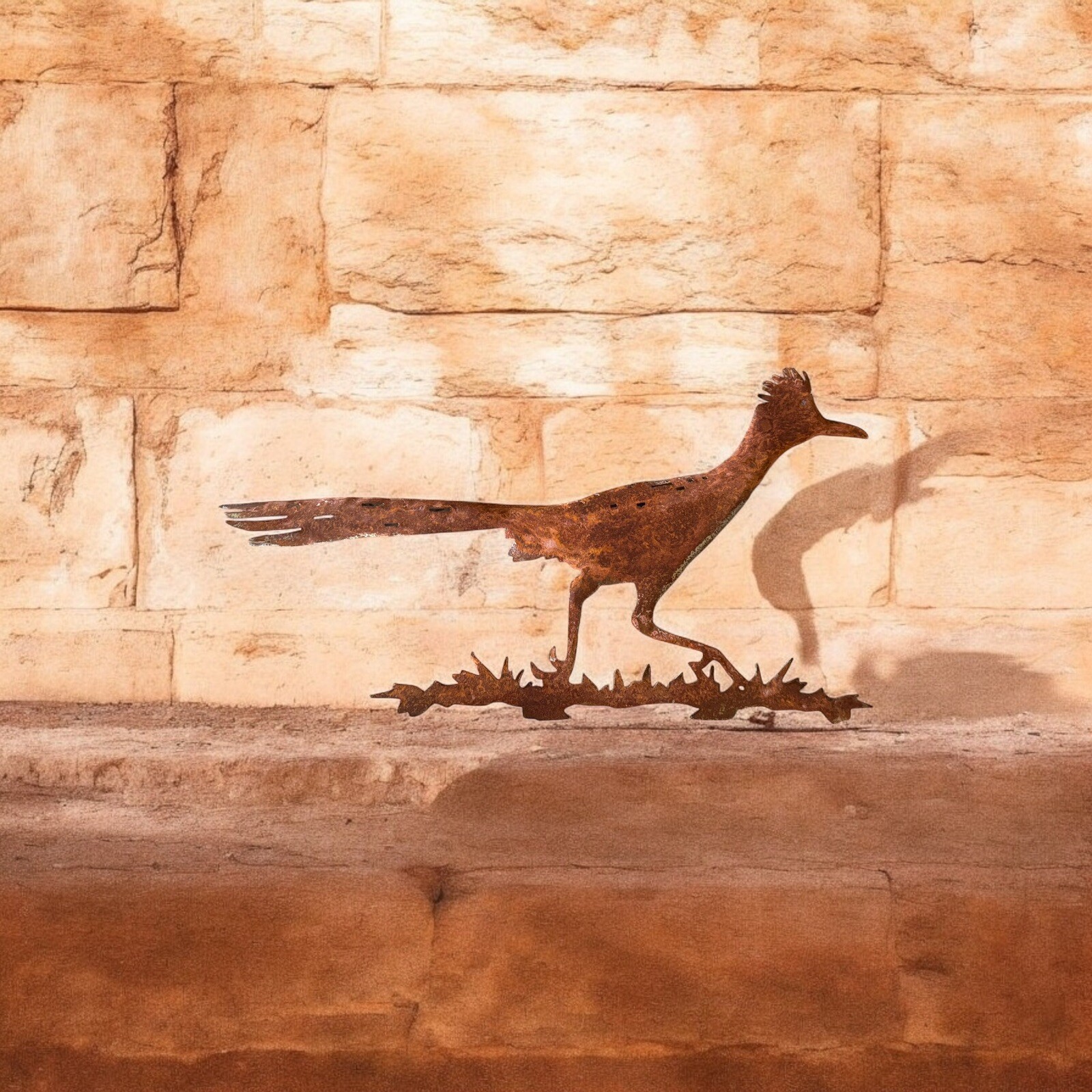 Roadrunner wall art with rust patina. Made out of 20-gauge steel. in and outdoor gallery