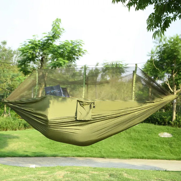 Double Hammock With Maximum Weight Capacity Of 600 Pounds, Equipped
