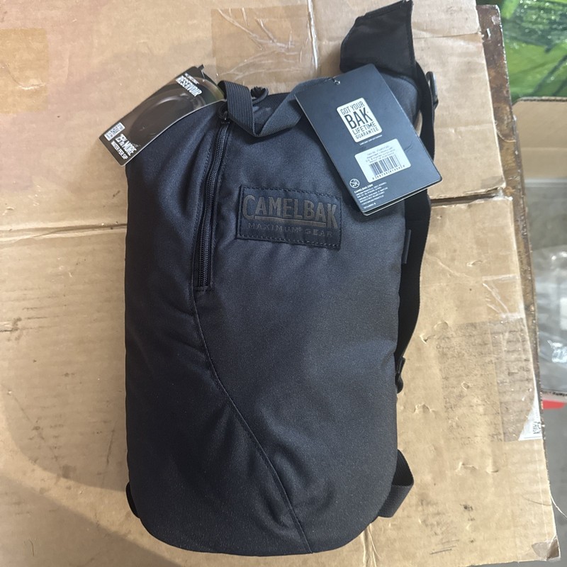 Camelback Sabre 2.5L Backpack – Black – New – Maximum Gear – Bag Only!