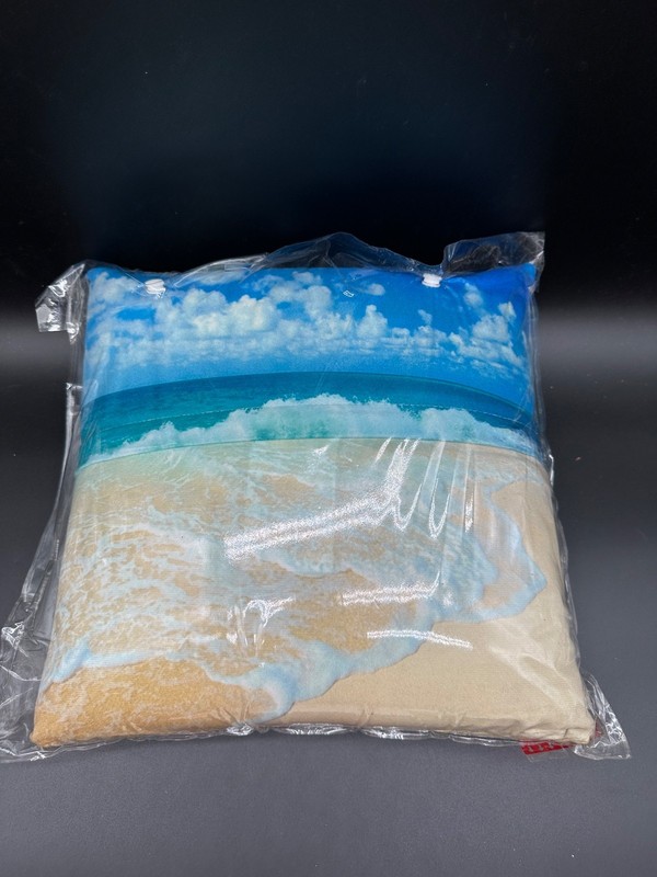 Cool Magic Pillow Beach Scene Bamboo Vibrating Massage Pillow 12" x 12" READ gallery