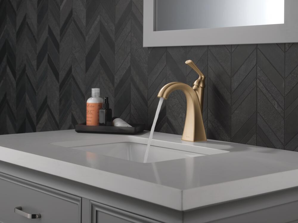 Delta Pierce 1 Handle Bathroom Faucet Champagne Bronze-Certified Refurbished gallery