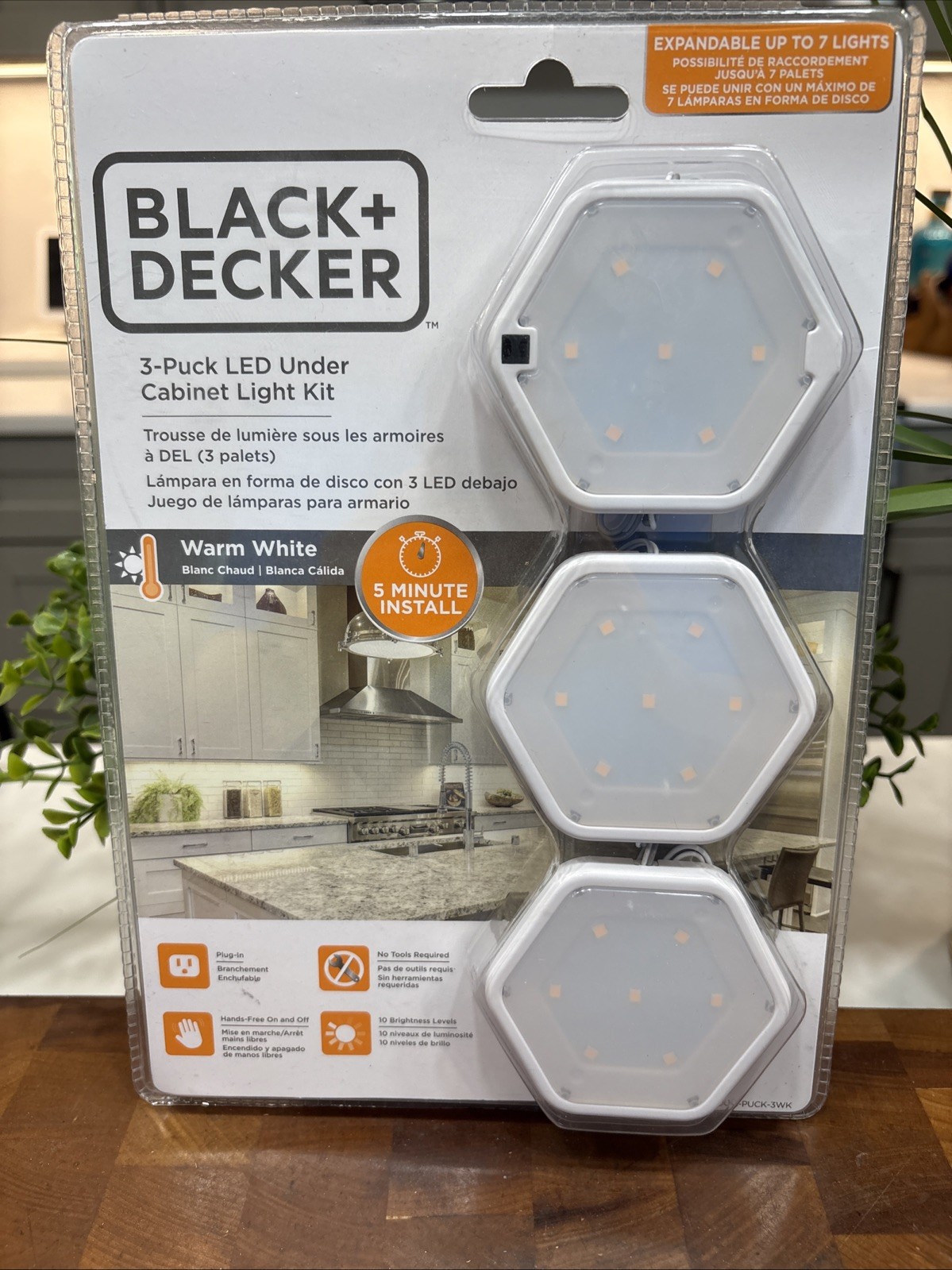 3-Pack LED Puck Light Kit, Warm White (LEDUC-PUCK-3WK) 3-Pack gallery