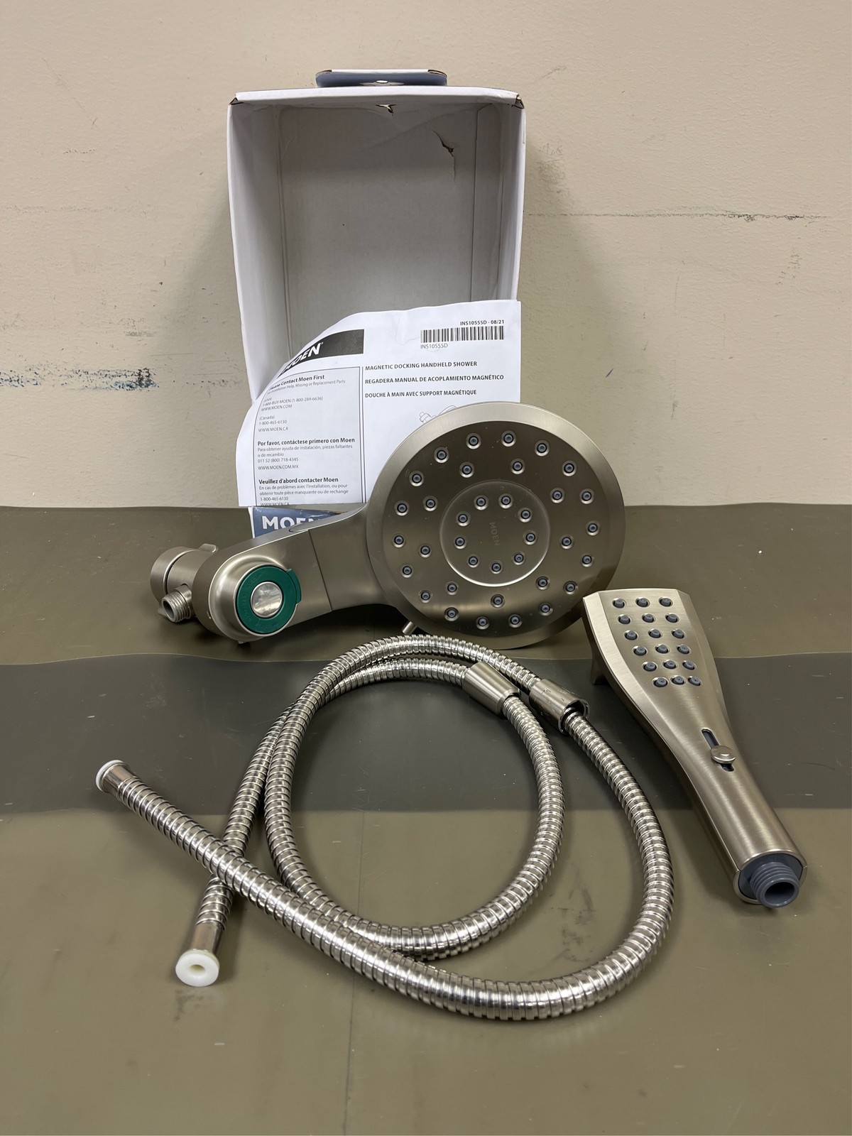 Verso 8-Spray 7 in. Dual Wall Mount Fixed and Handheld Shower Head with Infiniti gallery