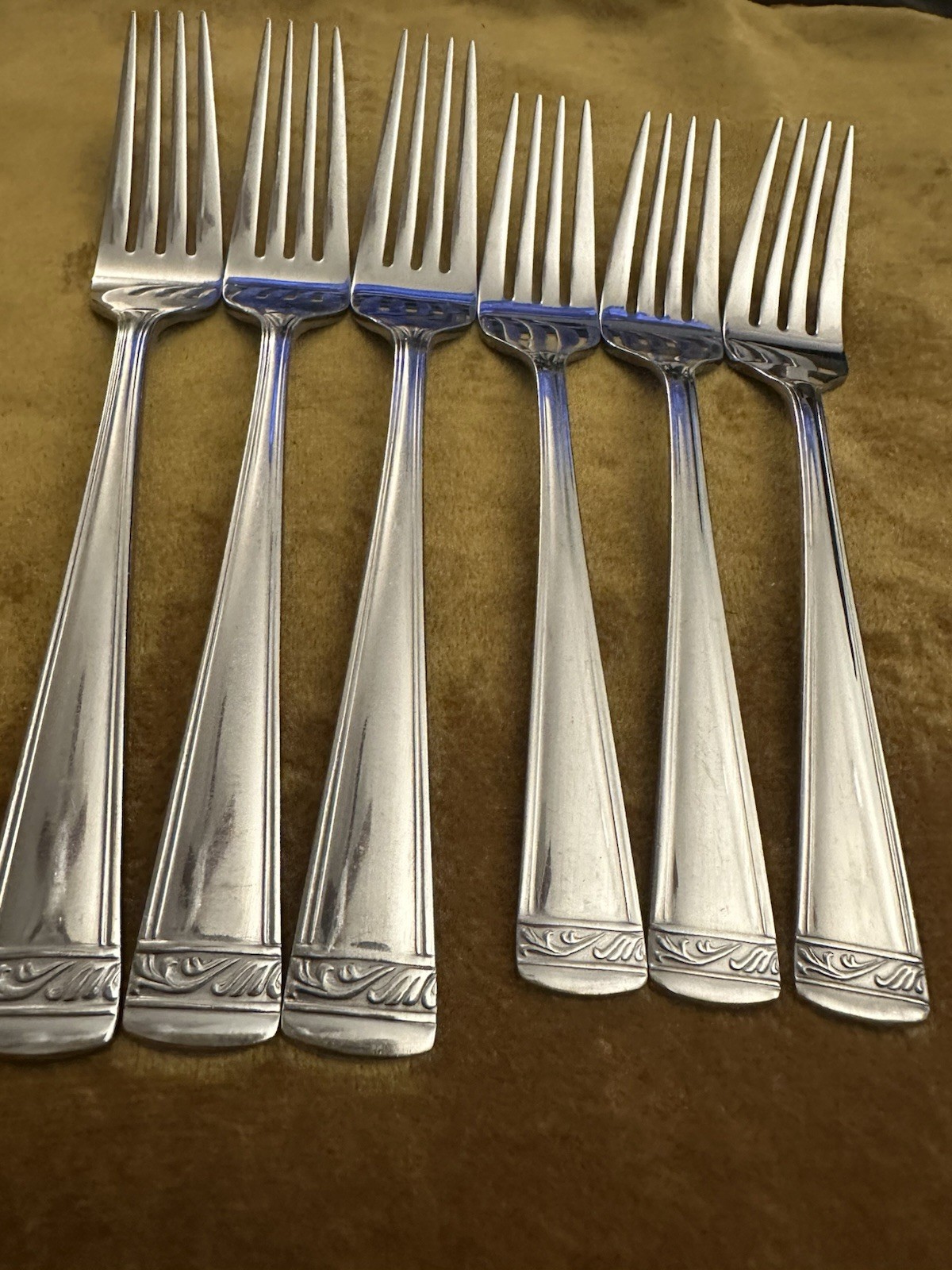 (3) Salad (3) Dinner Forks Lenox LANDMARK PLATINUM GLOSSY 18/10 Stainless gallery