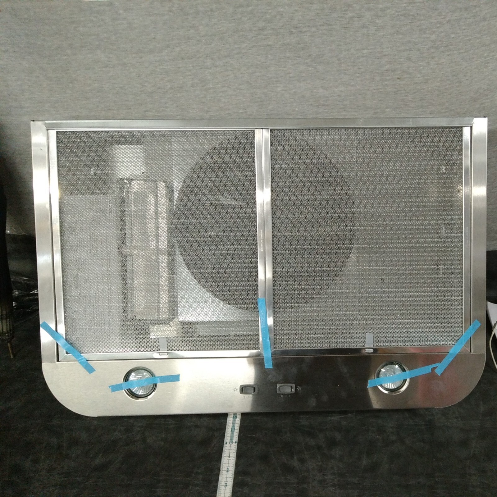 BROAN 30" ANTERO CLSC130SS STAINLESS STEEL CAPTUR UNDER CAB RANGE HOOD gallery