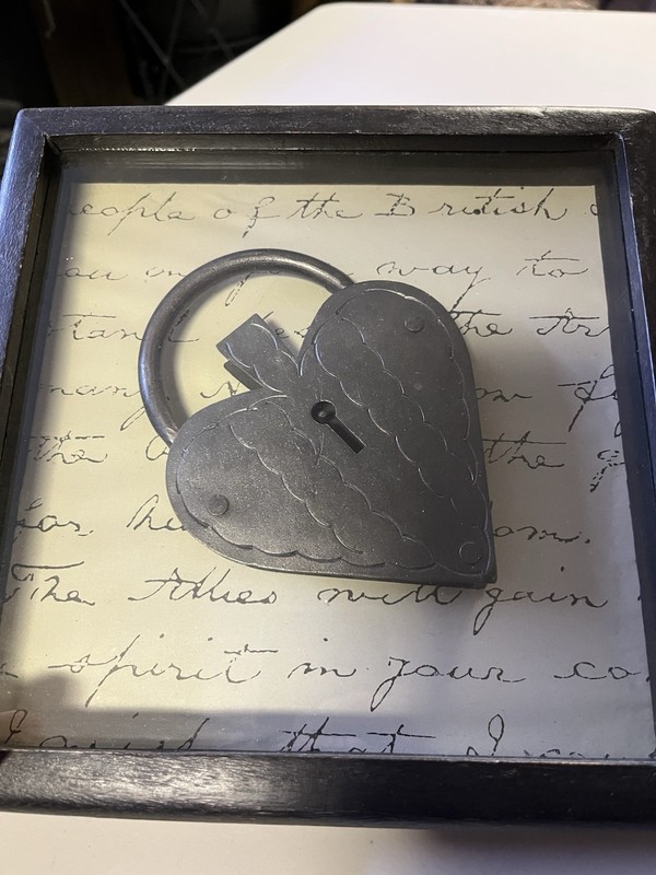 2 Shadow Box Frames Heart Lock And Key Approximately 9 1/2 x 9 1/2 Inches gallery