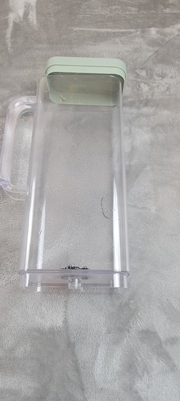 Keurig K910 K-Supreme Plus Replacement Water Reservoir With Green Lid gallery