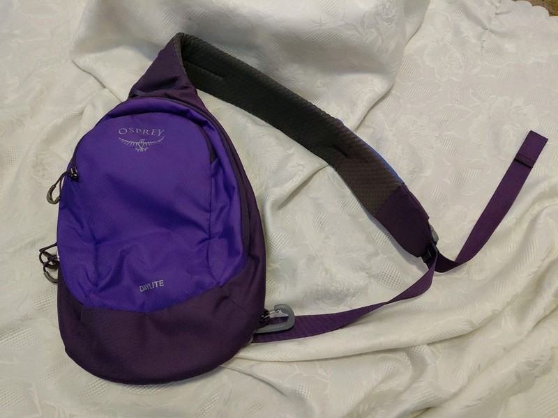 Osprey Daylite Sling  Back Pack Dream Purple