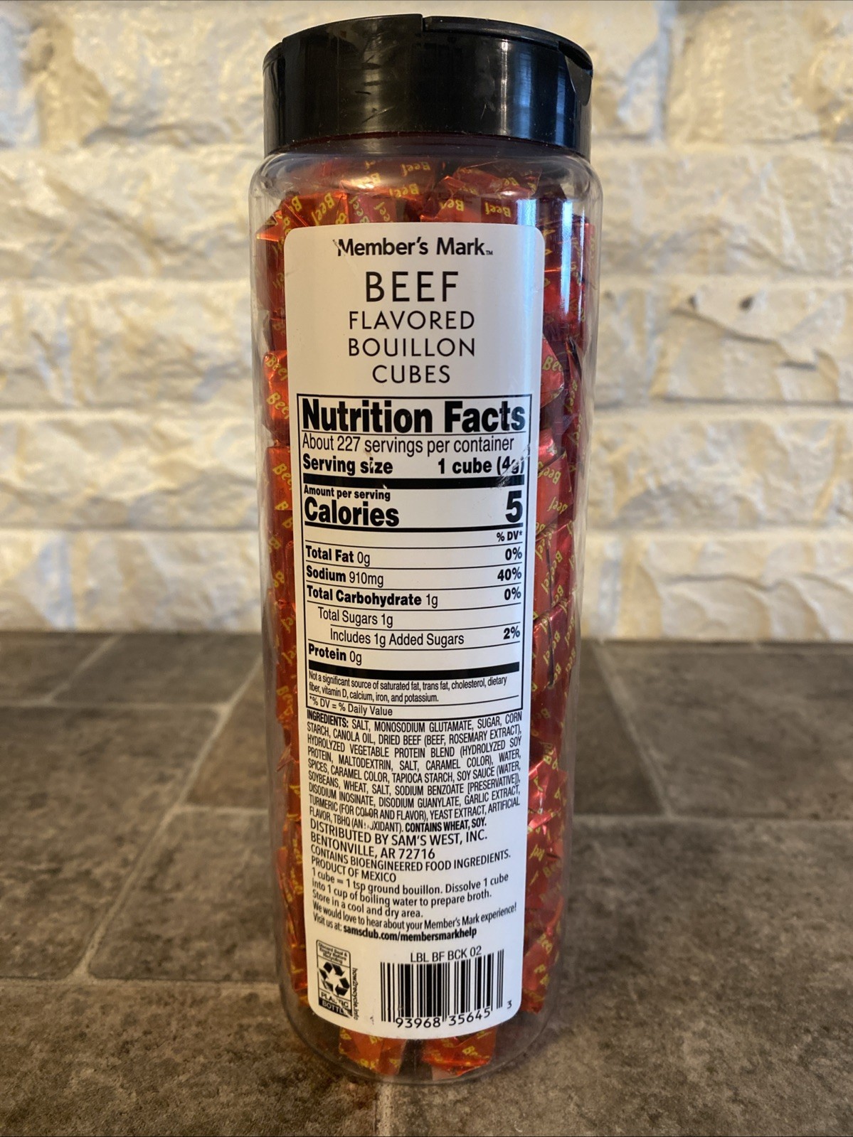 **2 Pack **Member's Mark Beef Bouillon Cubes, 32 oz. Exp. June 6. 2028. gallery