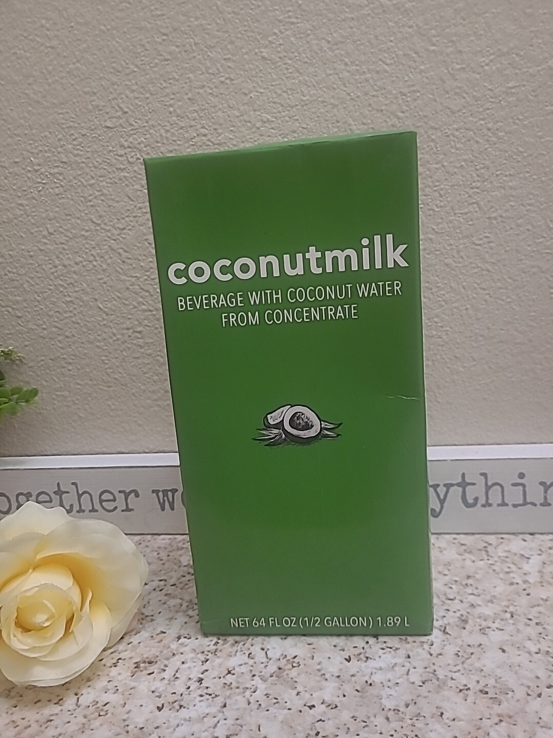 Coconutmilk Beverage With Coconut Water From Concentrate 64.oz(1/2 Gallon) 1.89L gallery