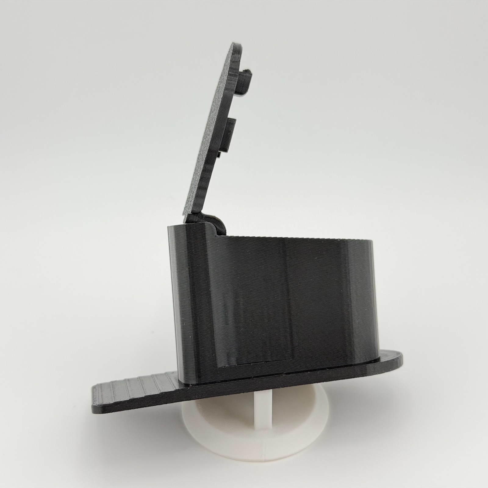 SBA3 shape Storage Plug, w/ clip-on lid, one plug only gallery