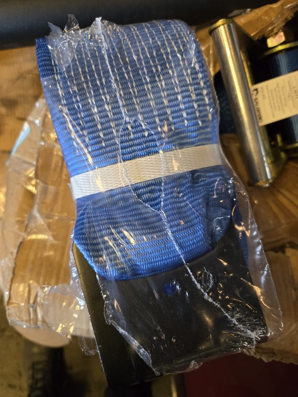 SALUINOKI Blue Polyester Tie Down Strap 5500 lbs WLL 30 ft x 4in 11000 lbs BS gallery
