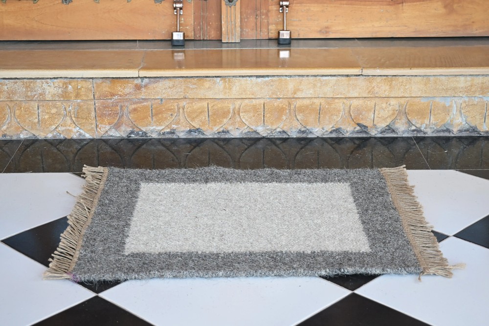 Rugmoda Cotton Grey & Ivory Bordered Doormat 1.5x2 ft Entryway Accent Rug