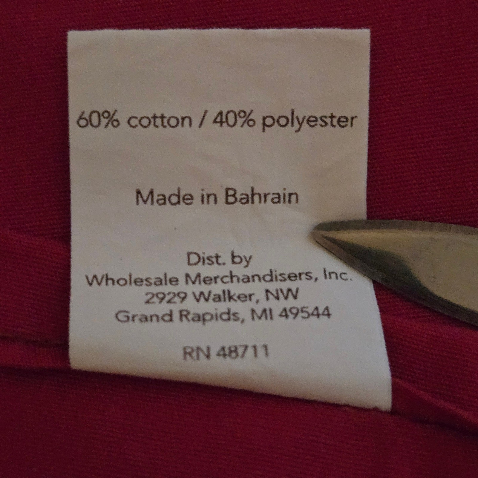 Deep Red Solid Color 3-pc Twin Bed Sheet Set - Brand New gallery