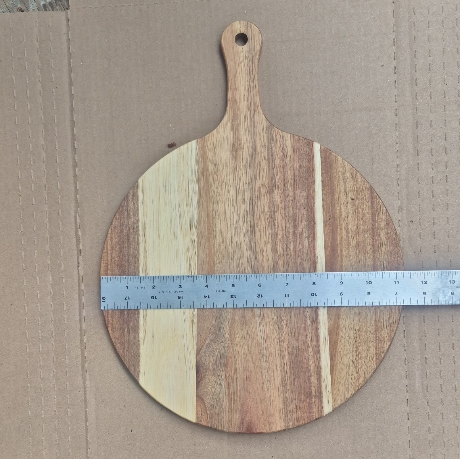 Wood Cutting Board w/ Handle, Medium Round 12 in, Brown/Beige Stripe, Hole gallery