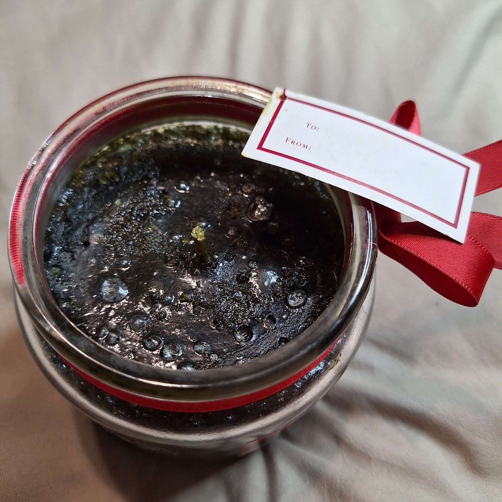 Better Homes & Gardens Holiday Limited Edition 2010 Evergreen 14.5 oz Candle gallery