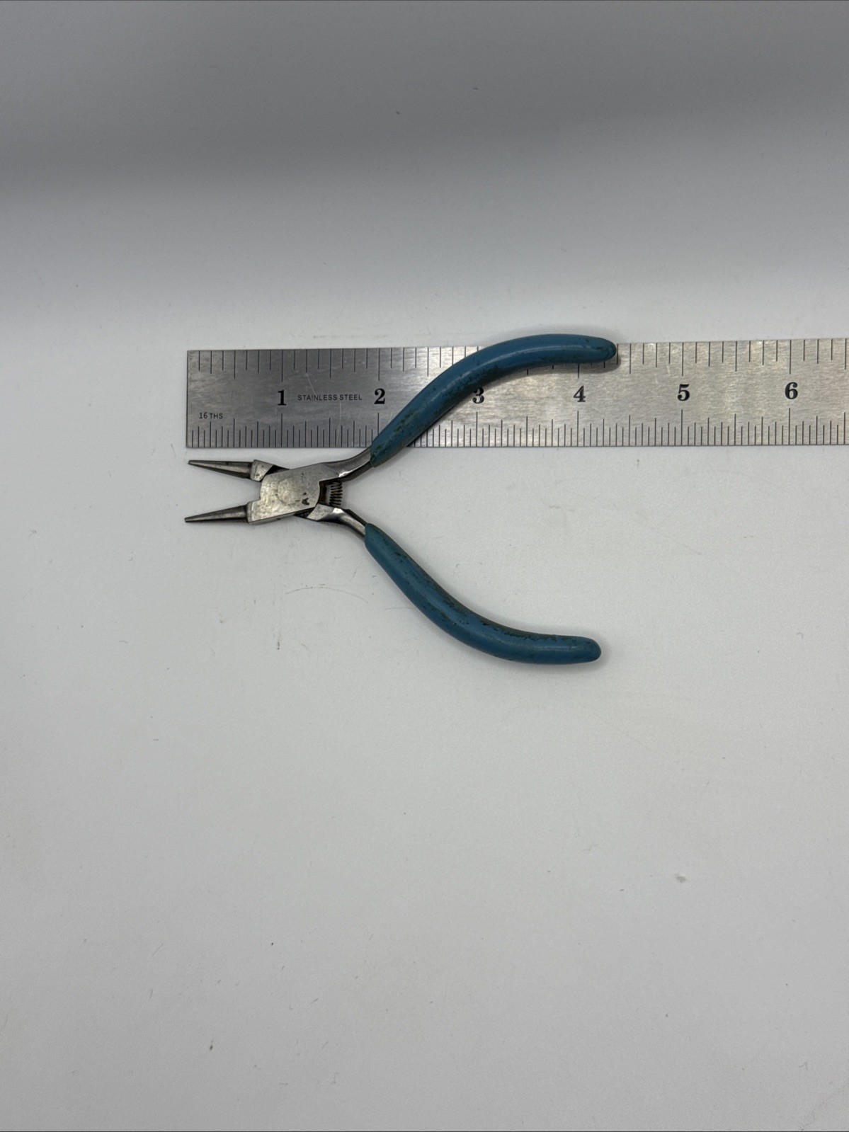 Xcelite 71 4 1/2" Mini Round Nose Electronics Pliers Vintage USA gallery
