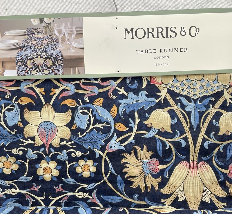 NEW William Morris & Co Reversible Lodden Table Runner 16 X 90 Navy Blue Floral gallery